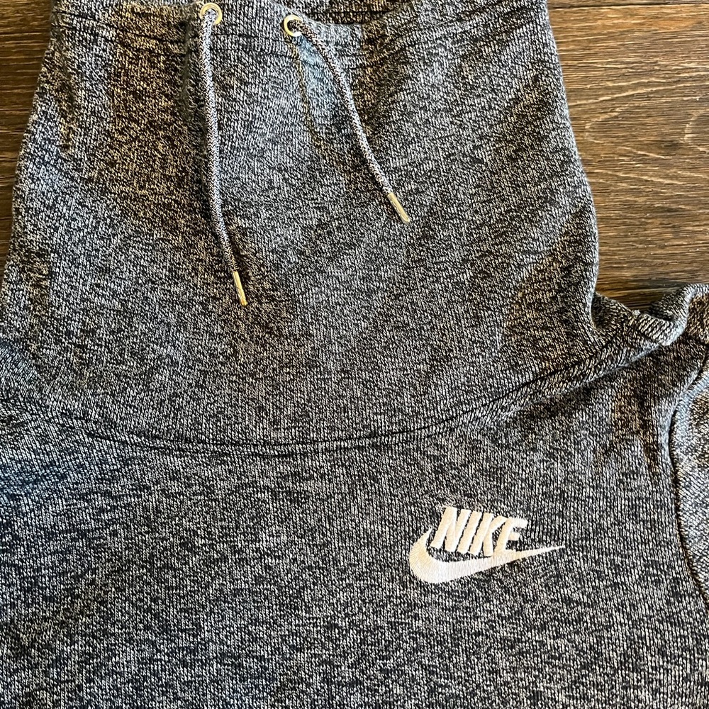 Nike Women’s Activewear Gray Cowl Neck String Hoodie Small - Picture 2 of 7
